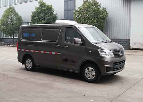 長(zhǎng)安M6面包冷藏車(chē)（國(guó)六）